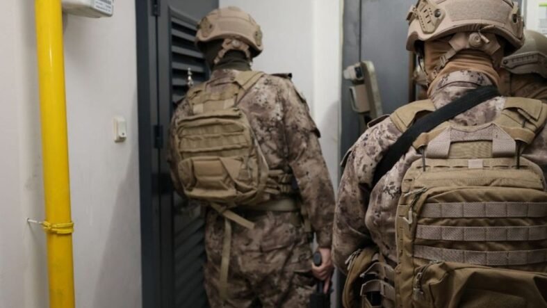 operasyon-ozel-harekat-polisi-2